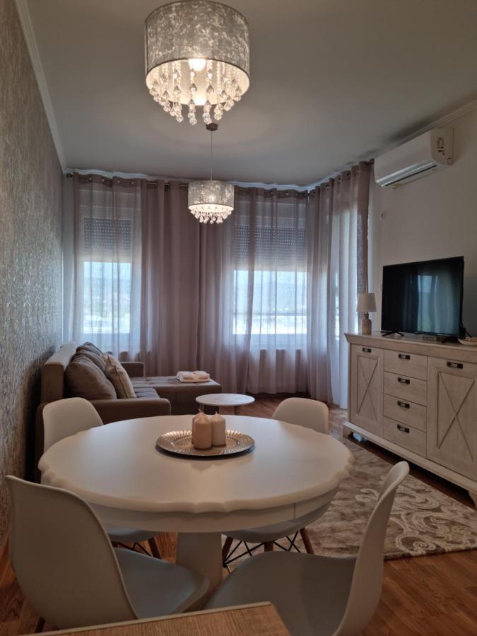 Ferienwohnung Apartman Anamarija Banja Luka Exterior foto