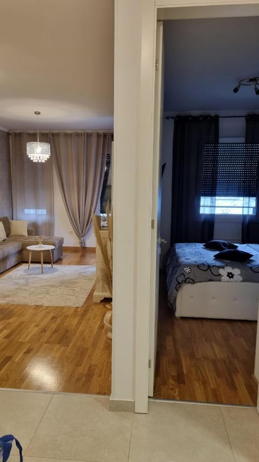 Ferienwohnung Apartman Anamarija Banja Luka Exterior foto